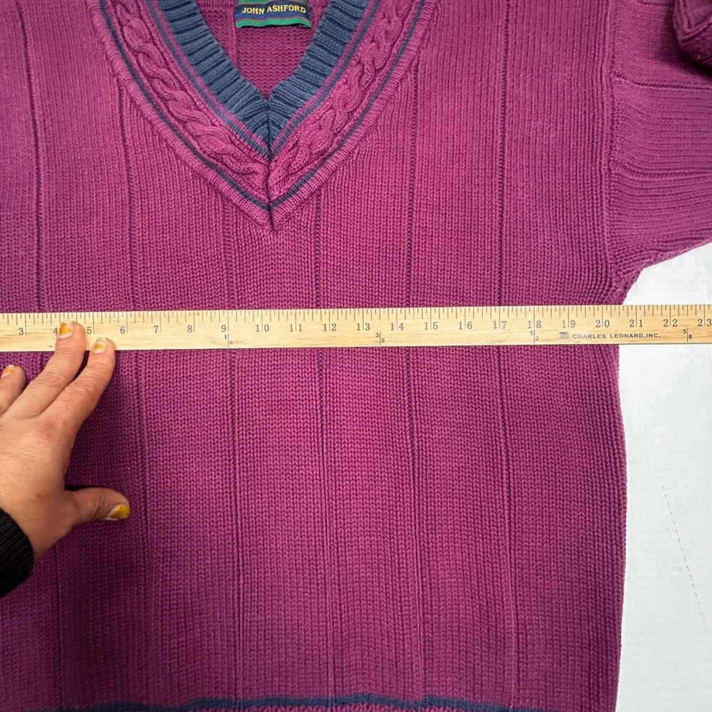 VTG John Ashford Mens Medium Cable Knit Sweater Burgundy V Neck Tennis Cotton EC